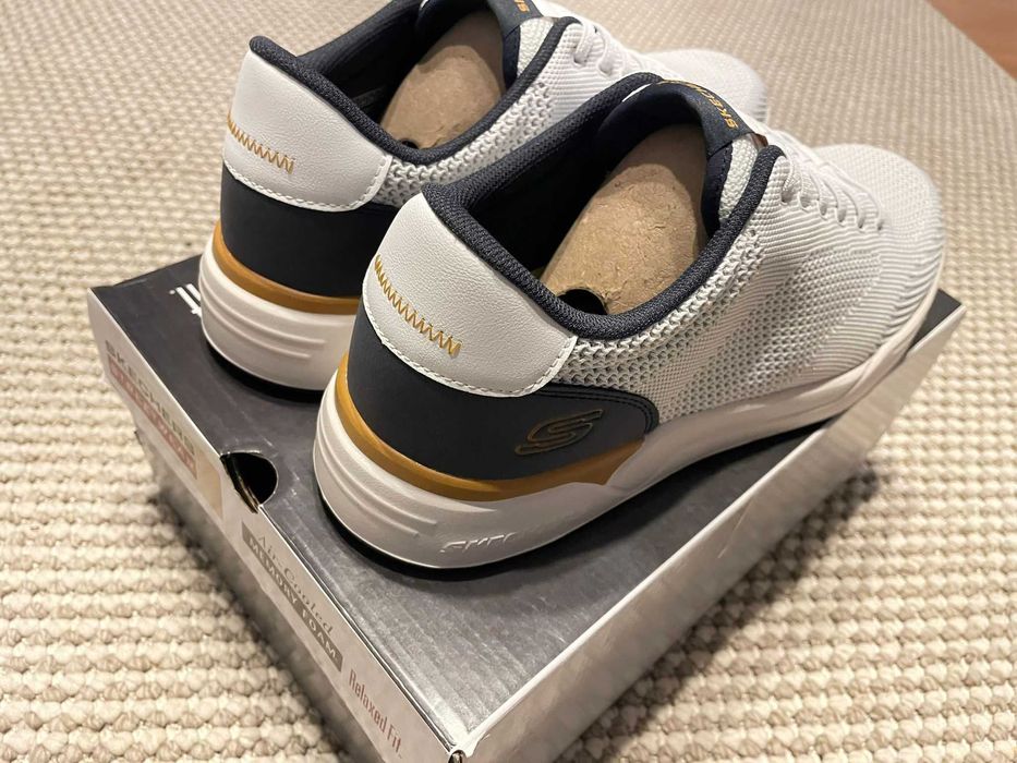 Skechers Pantofi sport- Corliss – Dorset nr.45