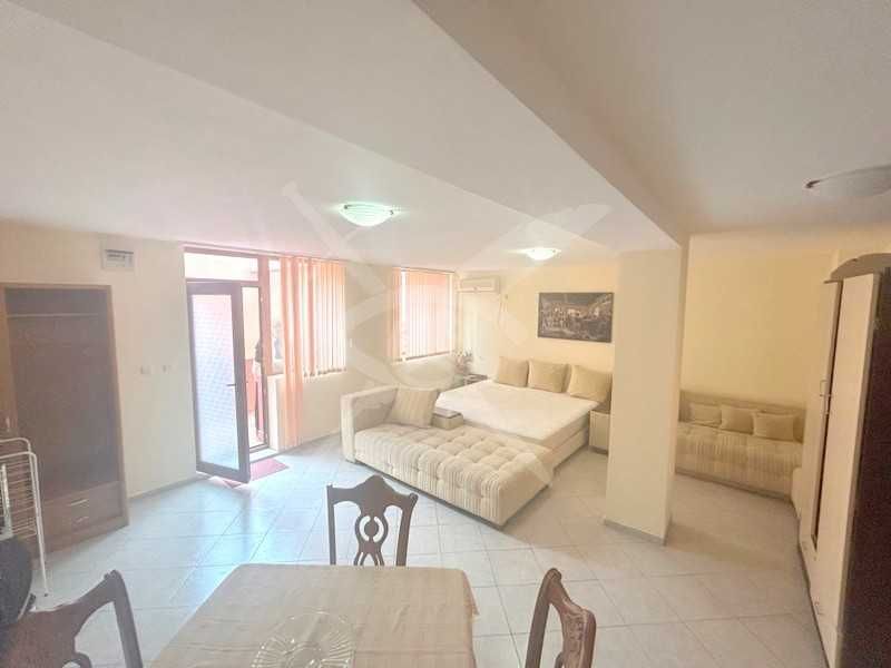 Продава се Едностаен апартамент в Свети Влас - 52 кв.м за 1020 €/кв.м - Снимка #2