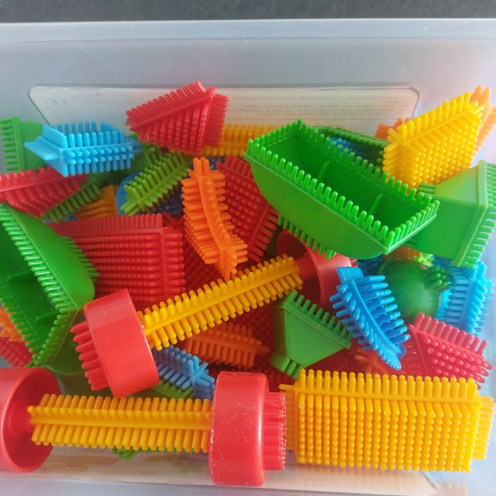 Конструктор 100 части