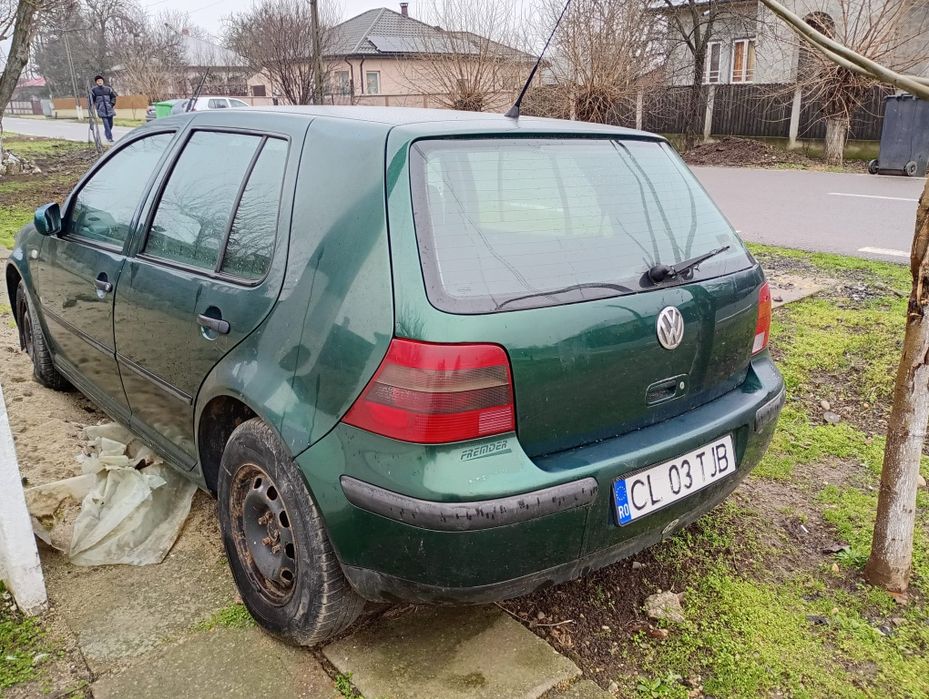 VOLKSWAGEN Golf 2000 — imagine 4