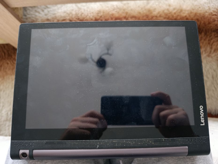 Таблет Lenovo yoga tab 3