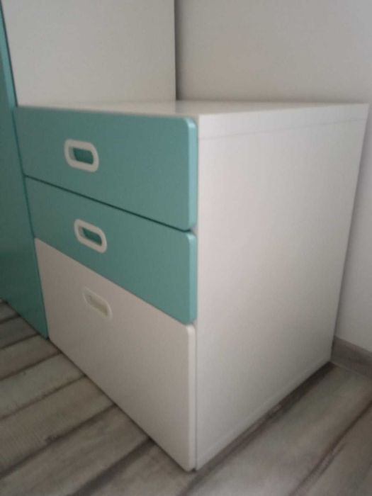 Комплект мебели за детска стая