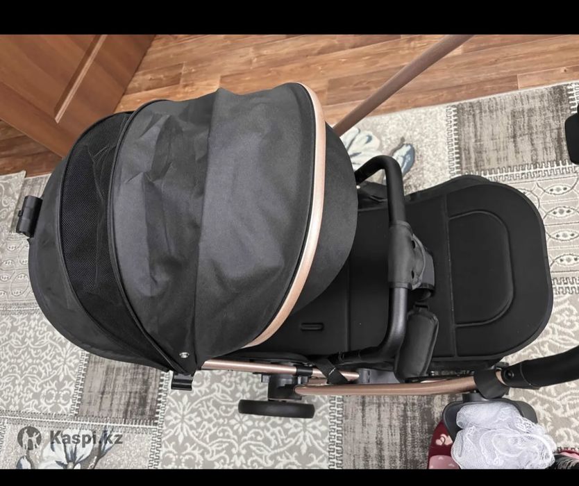 Коляска детская в хорошем состояний