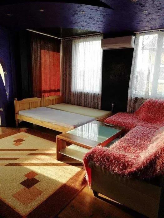 Дава се под наем Едностаен апартамент в Бургас, Сарафово - 40 кв.м за 255 € - Снимка #2