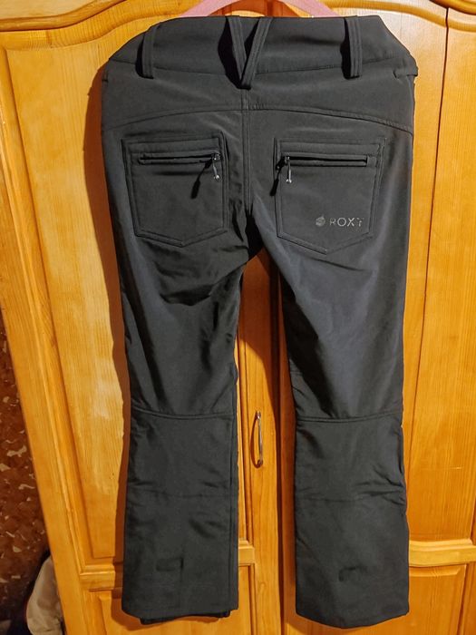 Маркова ски  екипировка.Нова,красива стилна.