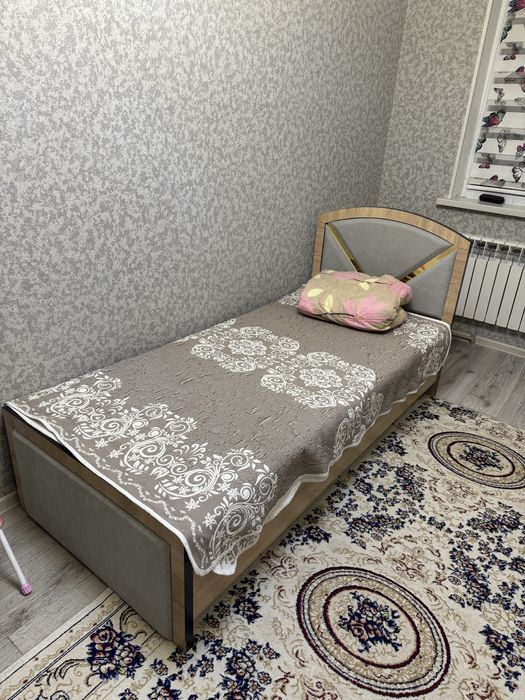 Мебель стол со стульями