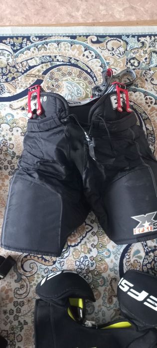 Хоккейная экипировка