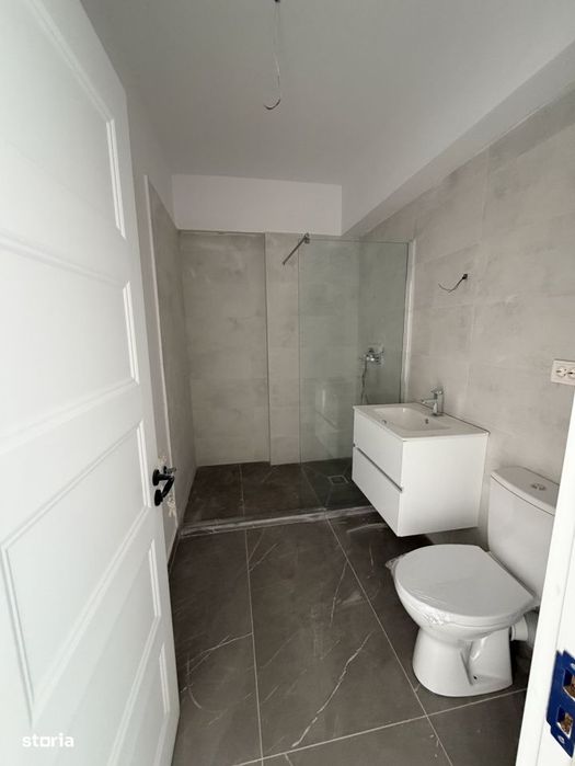 Apartament 2 camere , mutare imediata!