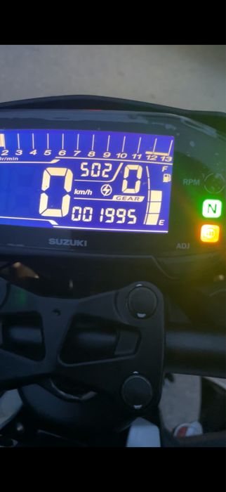 Suzuki gsx s125  2023  3.400km