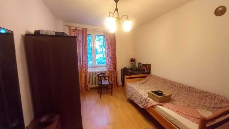 Obor (Masina de Paine) , 3 camere, parter, balcon, boxa