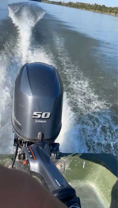 Vandsau schimb cu un motor mai mic  laguna 480 cu motor yamaha 50 2023