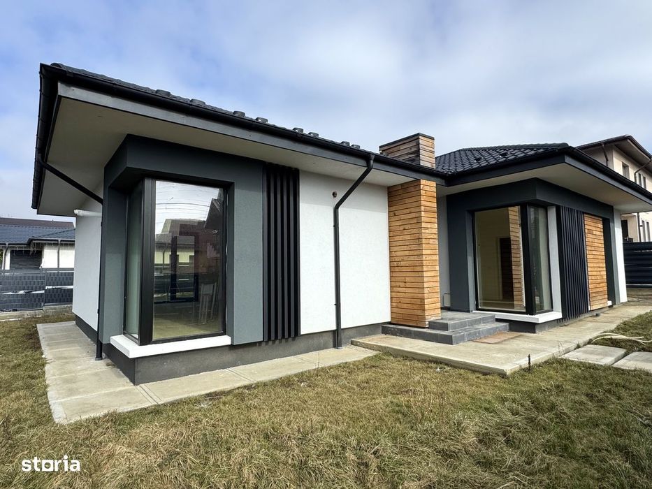 Miroslava centru! 540 mp teren! Family Market! Casa 4 camere 2 bai!