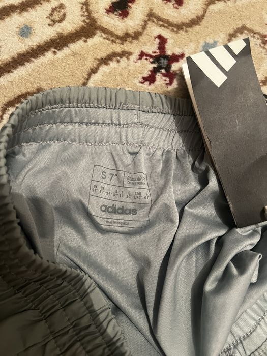 Новые шорты Adidas