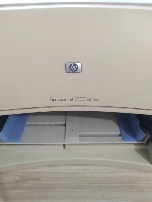 Продам принтер б. У.