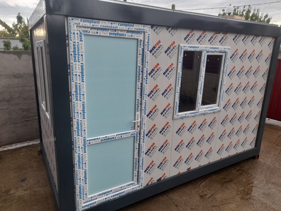 Vand containere modulare