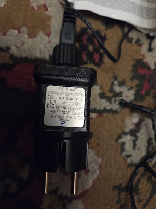 Instalație 120 leduri NOUĂ  pt. decorat la interior/ exterior