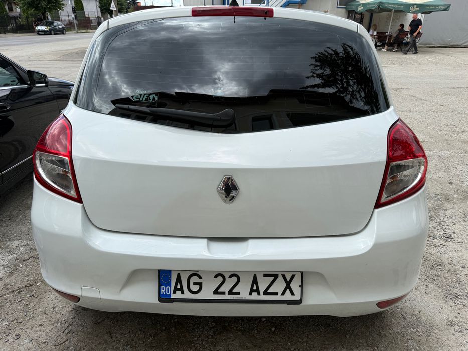 RENAULT Clio 2011 — imagine 4
