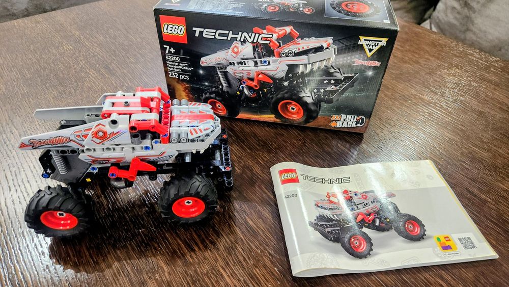 Лего Tehnic monster jam