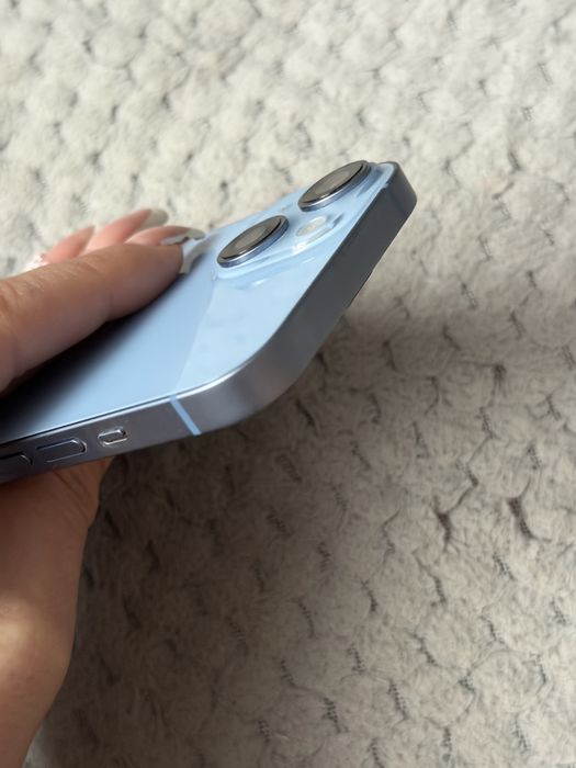 Iphone 14 128 GB светло синьо бижу