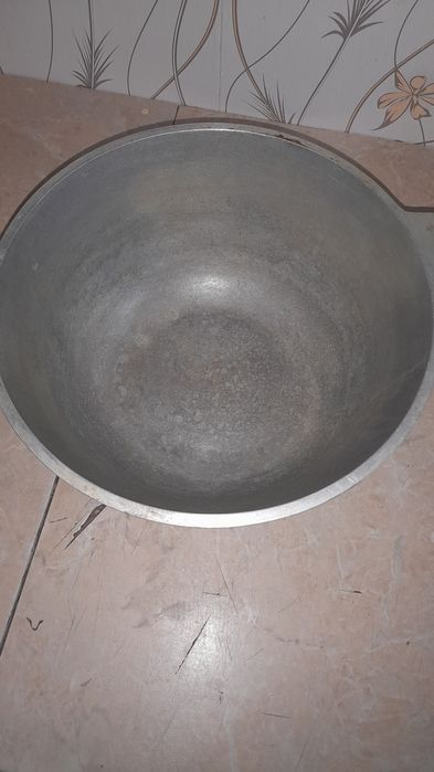 Казан 6 литров продам