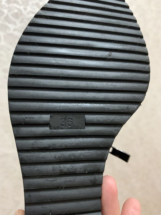 Продам ботильоны