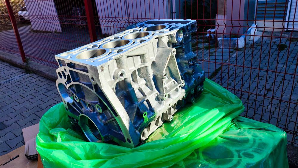 Нов Цилиндричен Блок Двигател БМВ Е90 BMW E90 N46B20