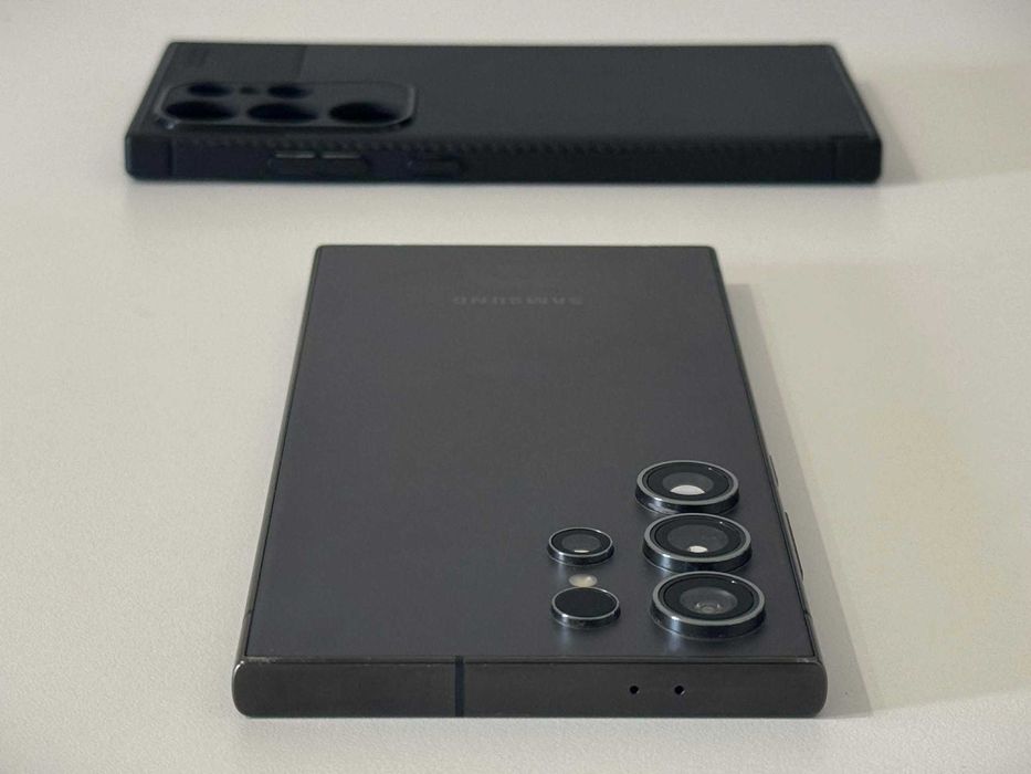 Бартер! Samsung Galaxy S24 Ultra Titanium Gray (Сив)