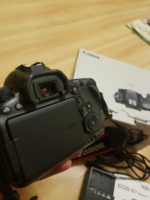Canon 6d mark 2 body