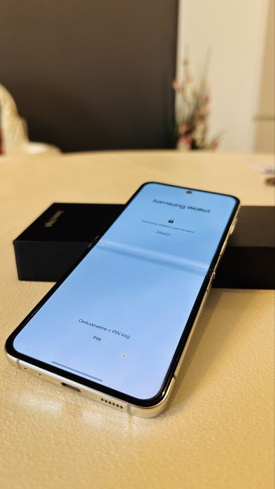 Samsung Galaxy z Flip 5 512