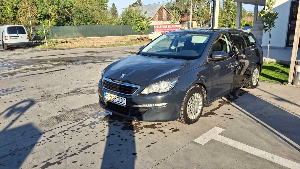 Peugeot 308 2016