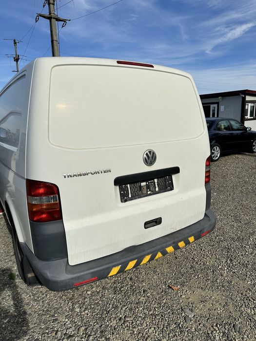Dezmembrez vw t5 din 2007