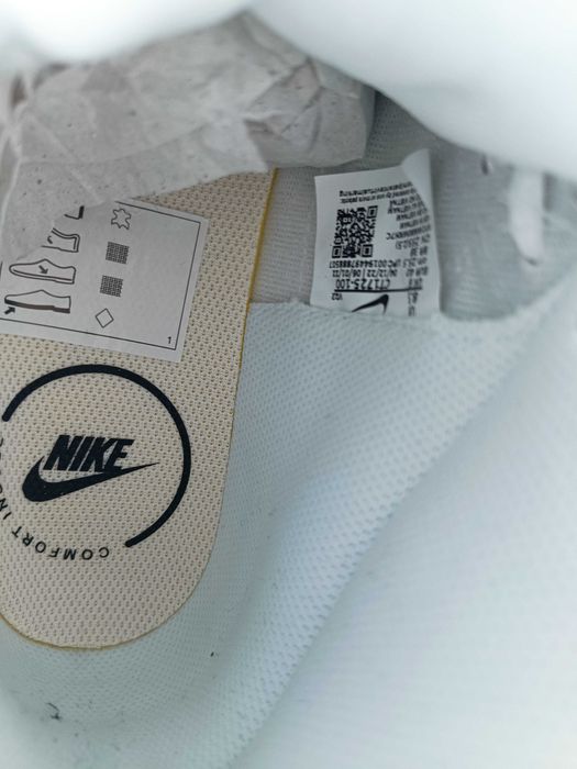 Дамски маратонки NIKE