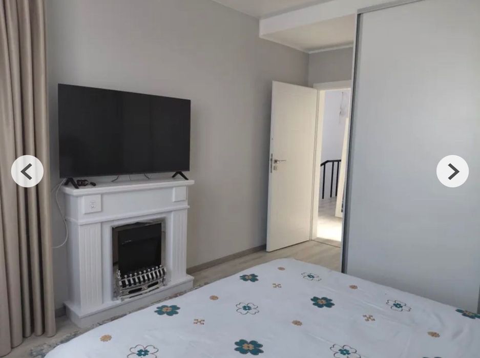 Vand casă individuala in complex Metro