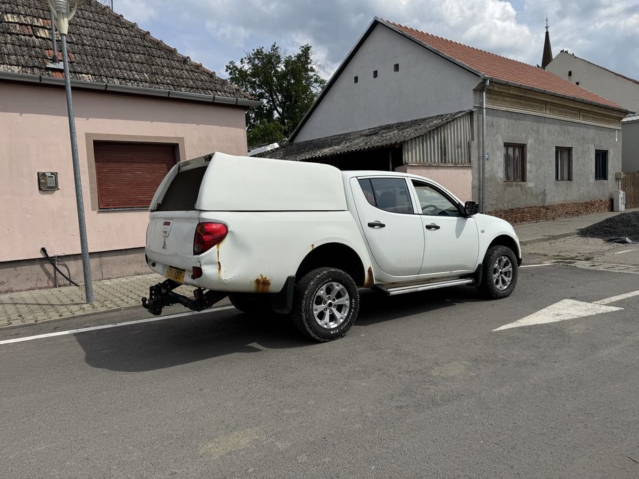 Mitsubishi L200 2011 Warrior 2.5di
