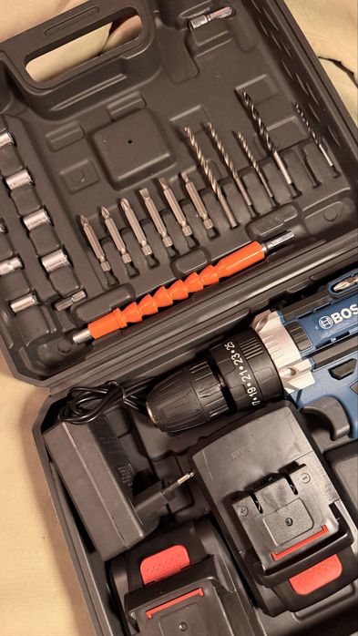 Продам шуруповерт BOSCH новый