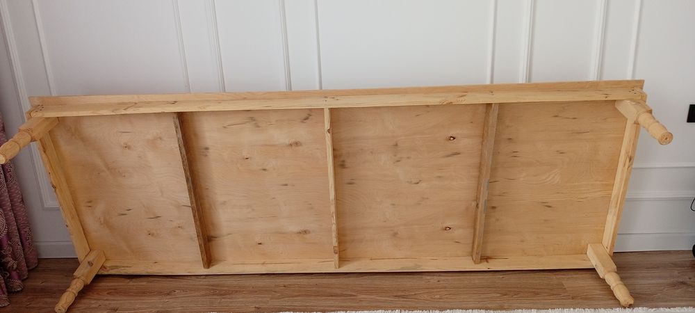 Шәй стол сатылады