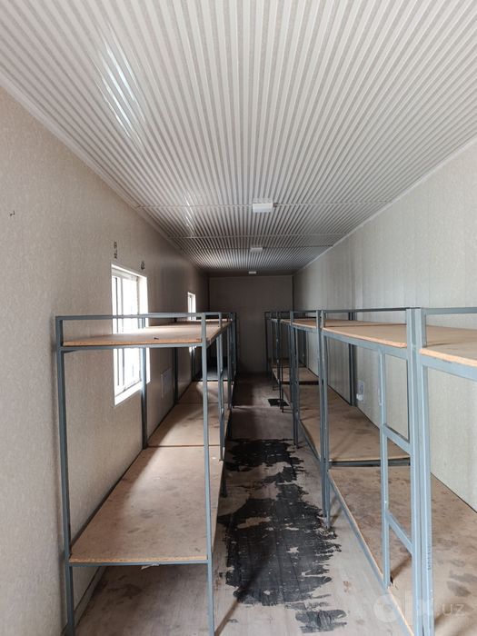 12 metrli konteyner yotoqxona 18 kishili krovatlaribilan