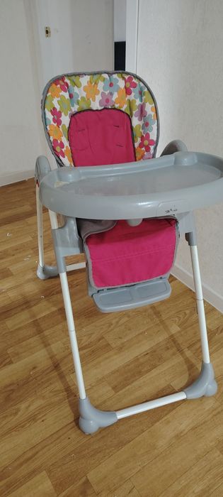 Детский стульчик для кормления