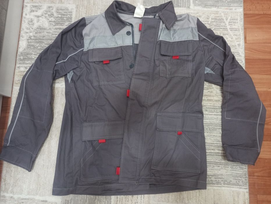 Продам спец одежду