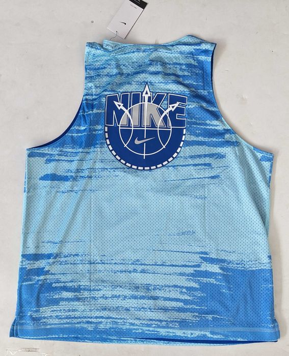 Nike Standard Issue Reversible мъжки двулицев потник  от Сащ