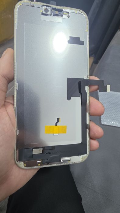 iPhone 16 Pro Max ekran OLED COF yangi.