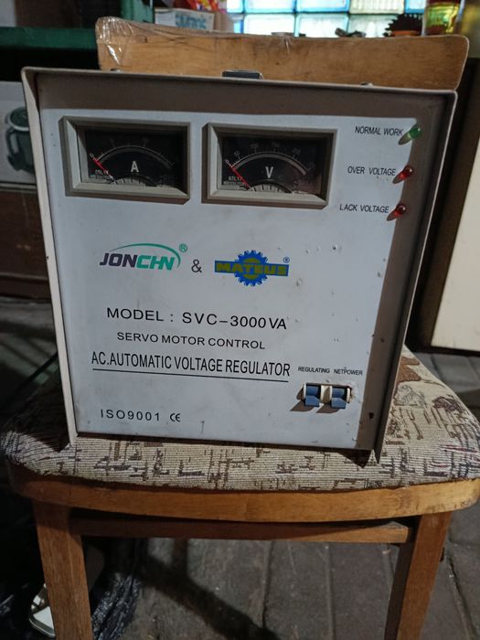 Продам стабилизатор напряжения