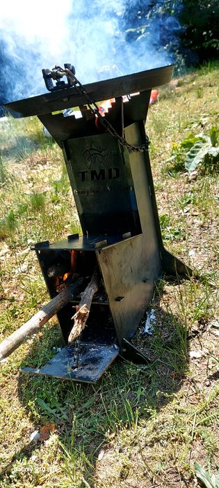 Gratar și Sobita demontabil.