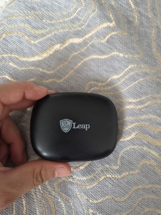 наушники беспроводной Leap