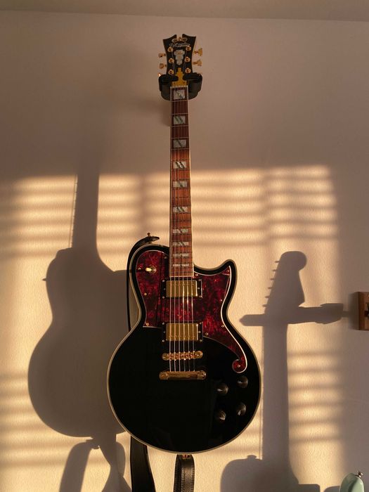 D'Angelico Deluxe Atlantic