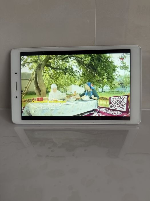 Планшет Samsung tab A в отличном сост продам