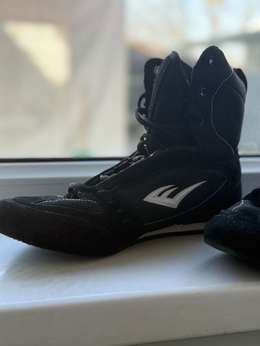 Боксерки Everlast High-Top Competition 527