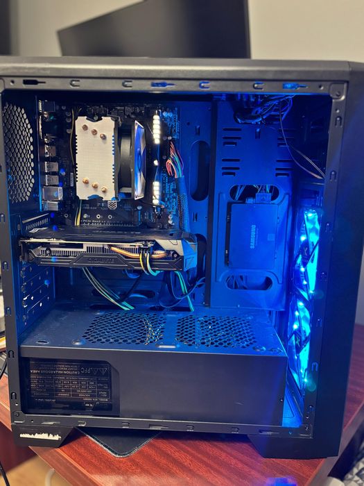 PC + Monitor Lenovo 27” – Ryzen 5 / GTX 1060 / 8 GB RAM DDR4 / 500 GB