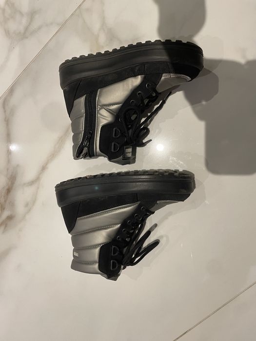 Боти с черно и сребърно