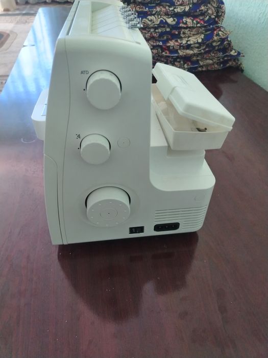 PFAFF Coverlock 3.0.